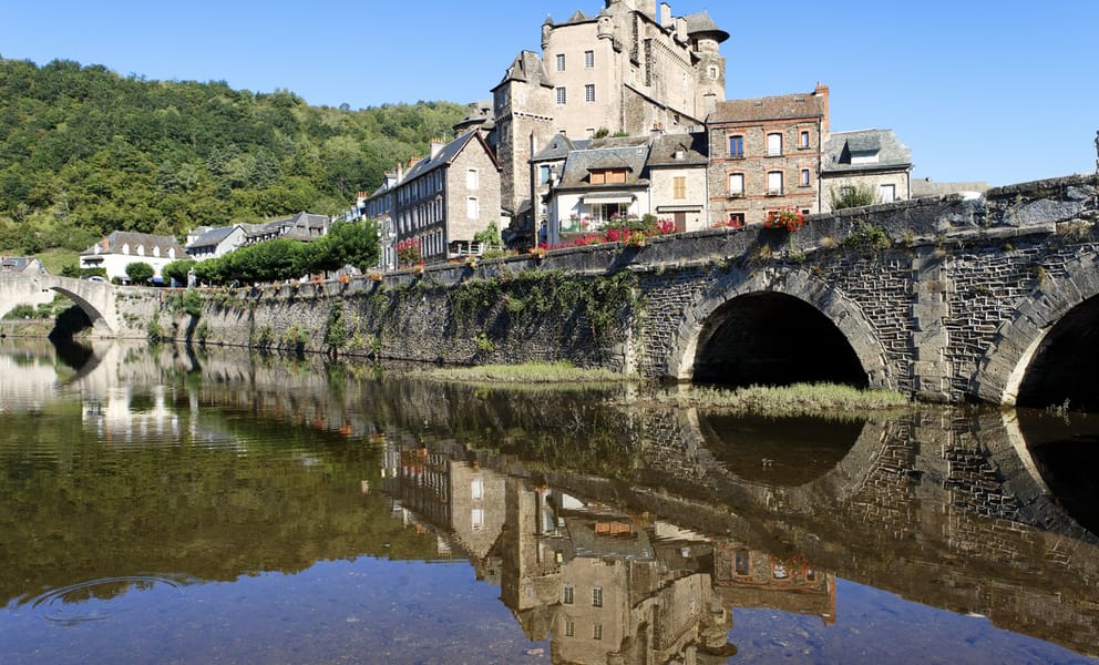 Cheap flights from Manchester, United Kingdom to Rodez, France