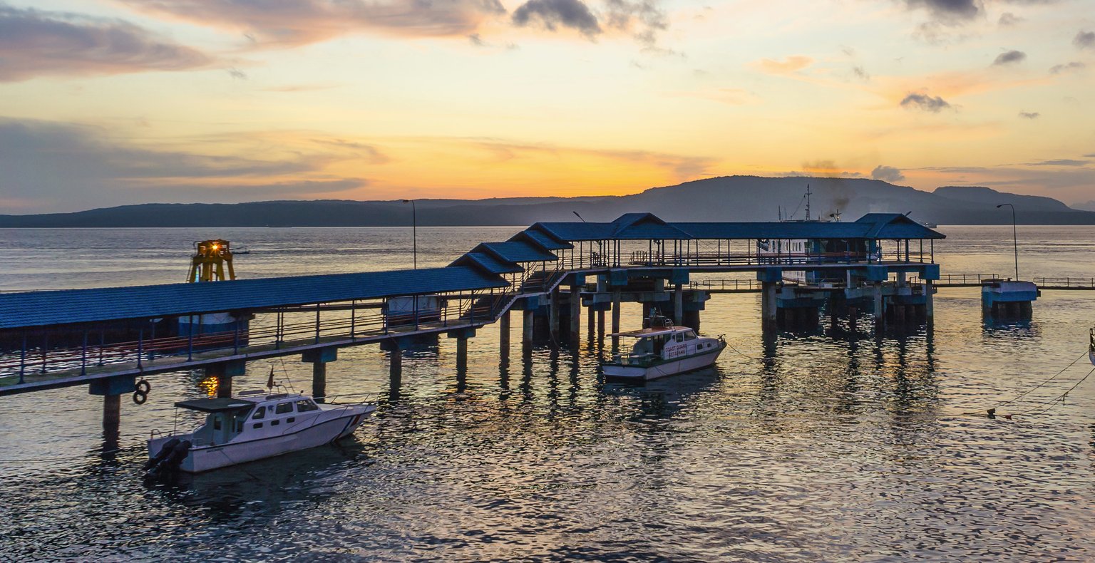 Знайти дешеві рейси to Ketapang