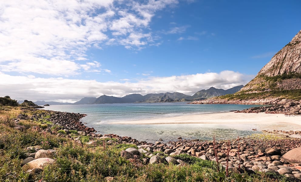 Tanie wypożyczalnie samochodów w Rørvik, Norwegia