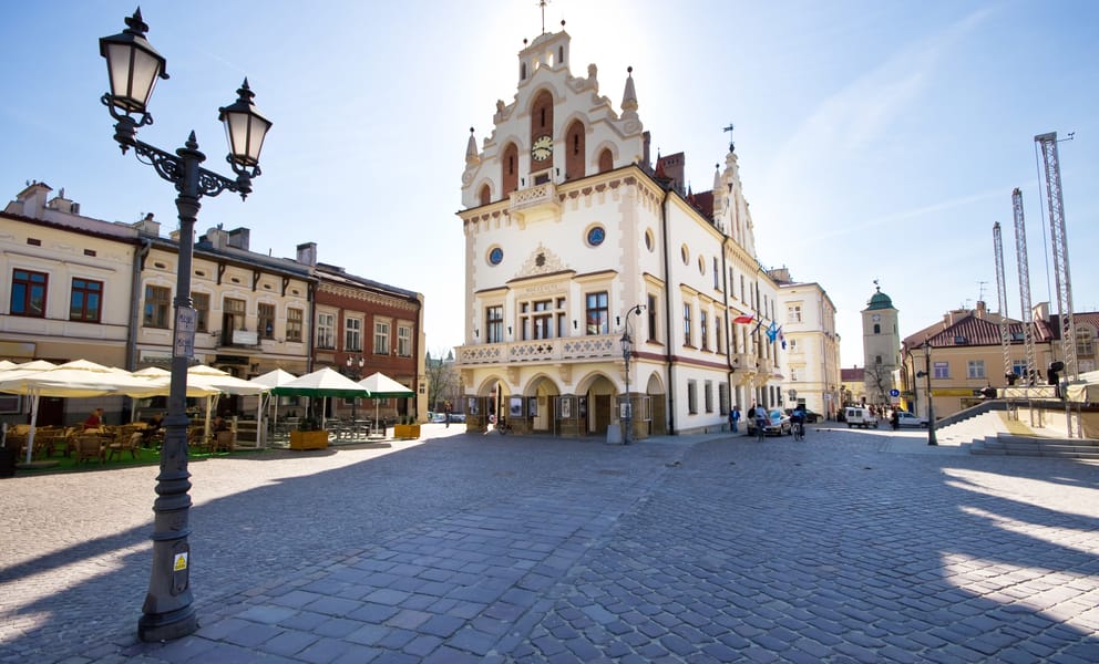 Olcsó Porto, Portugália–Rzeszów, Lengyelország járatok