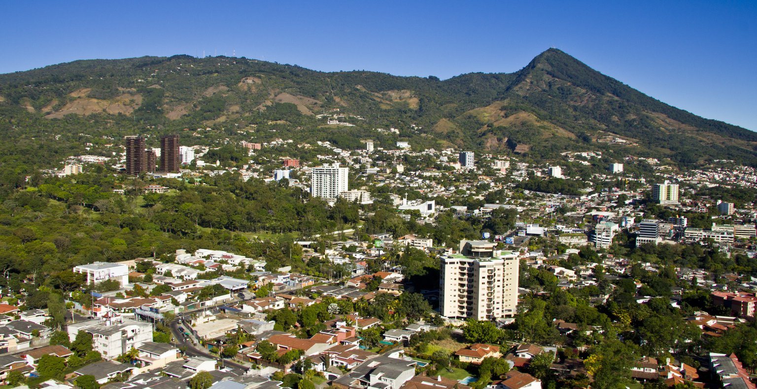 Vuelos baratos de Porto Alegre a Salvador a partir de 97 €