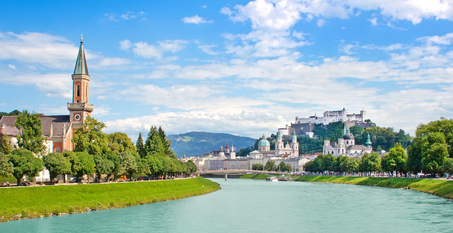 Günstige Flüge von Istanbul nach Salzburg ab 74 €