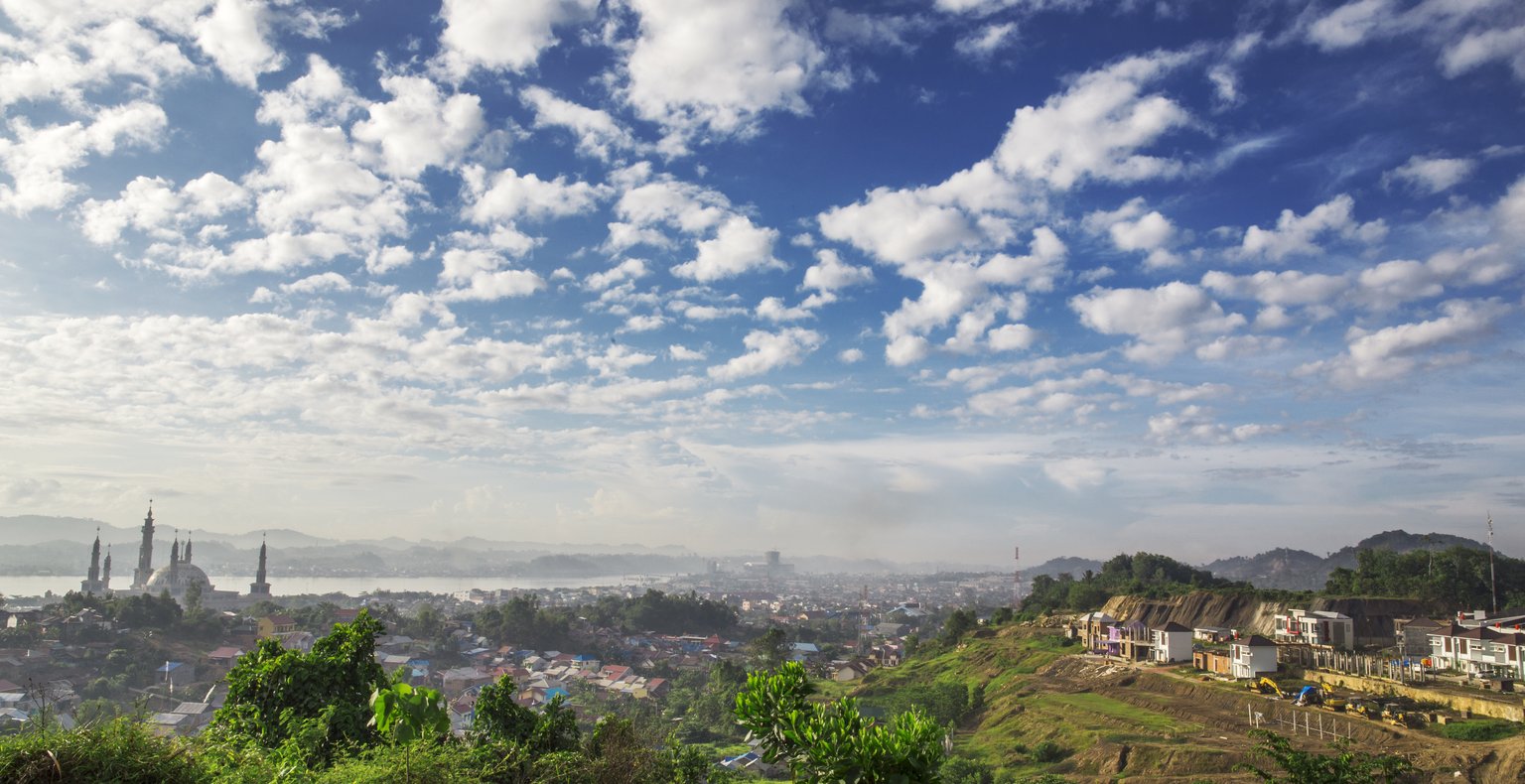 Cheap flights from Jakarta to Samarinda from £77