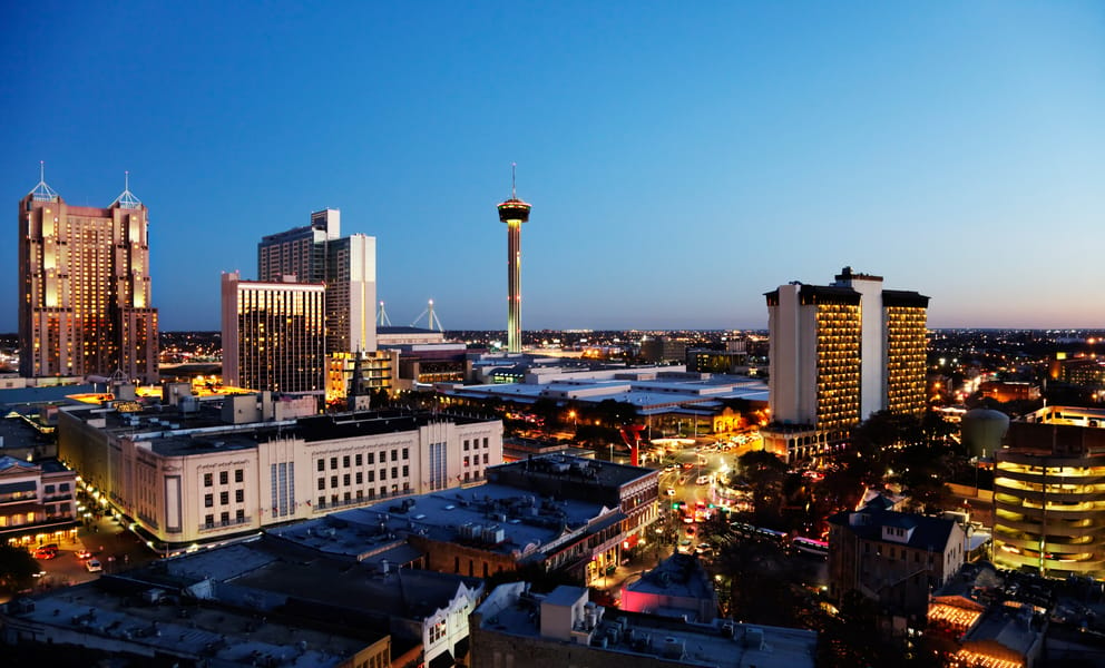 Cheap flights from Manchester to San Antonio, TX