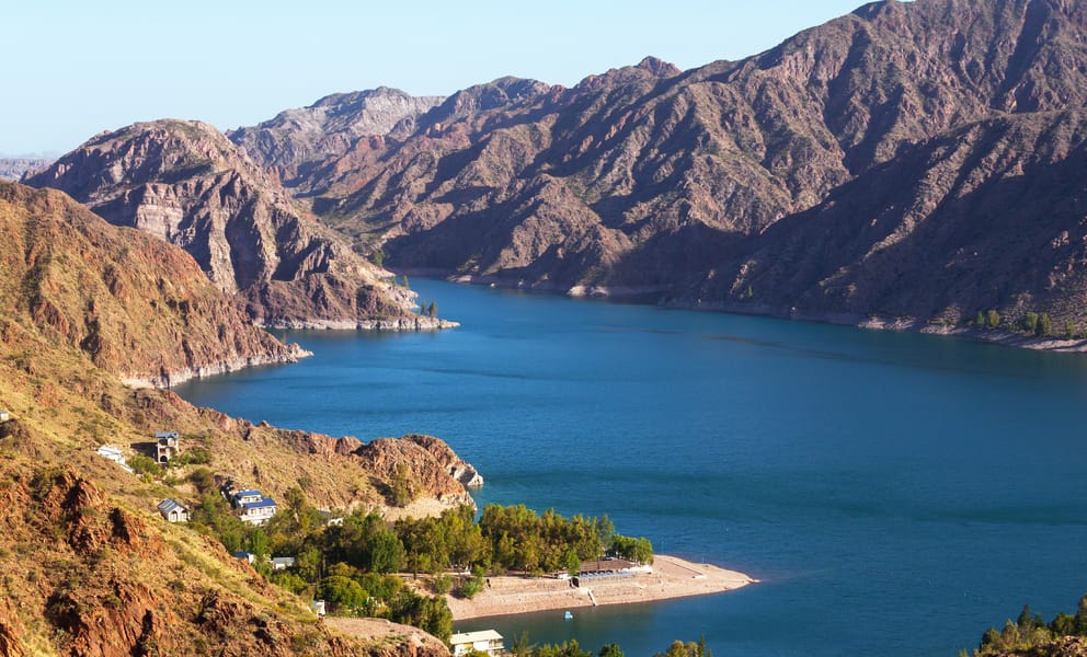 Cheap car rentals in San Rafael, Argentina