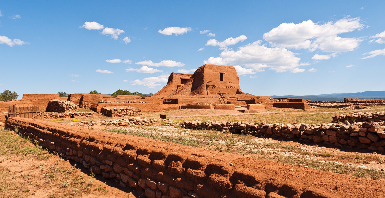 Cheap flights from New York to Santa Fe from $202