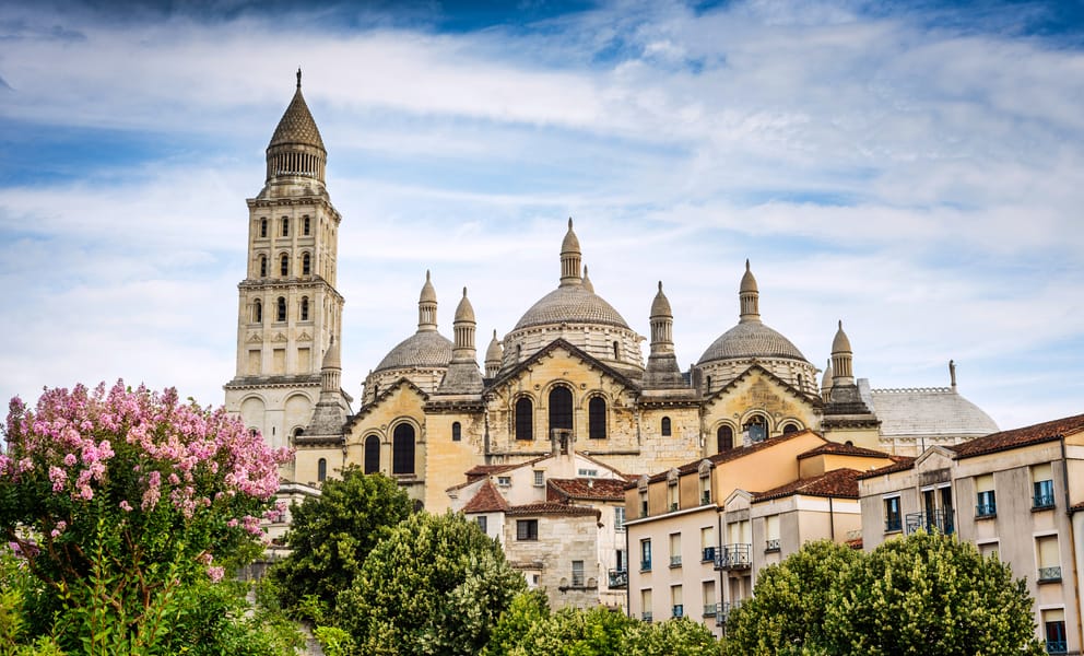 Alquiler de coches barato en Santiago de Compostela, España