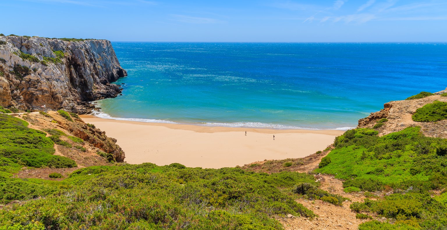 Vuelos baratos de Praia a São Vicente a partir de 216 €