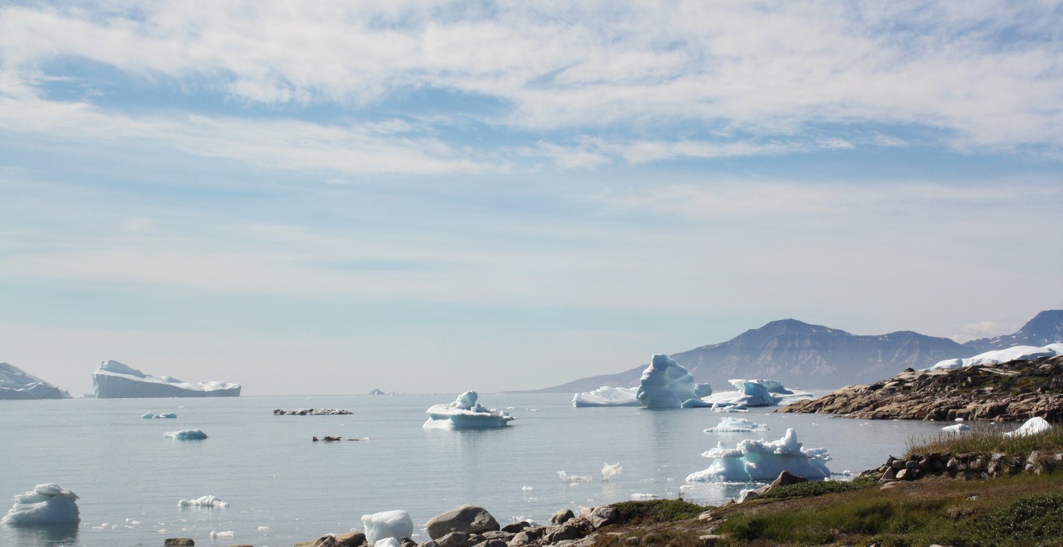 Намиране на евтини полети до Saqqaq