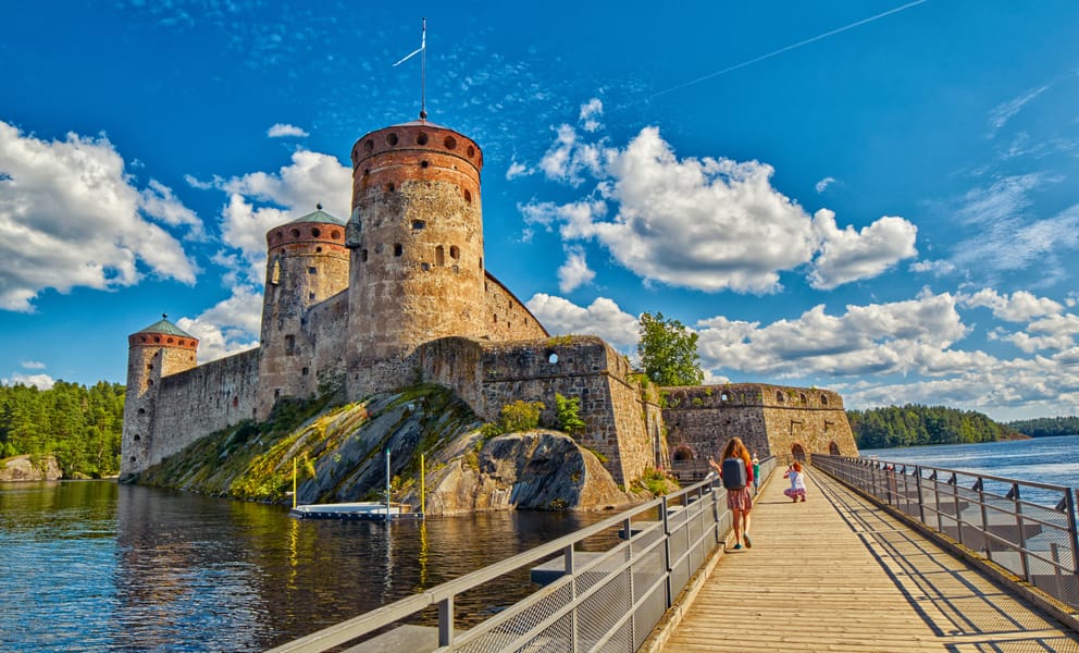 Location de voiture pas chère à Savonlinna, Finlande