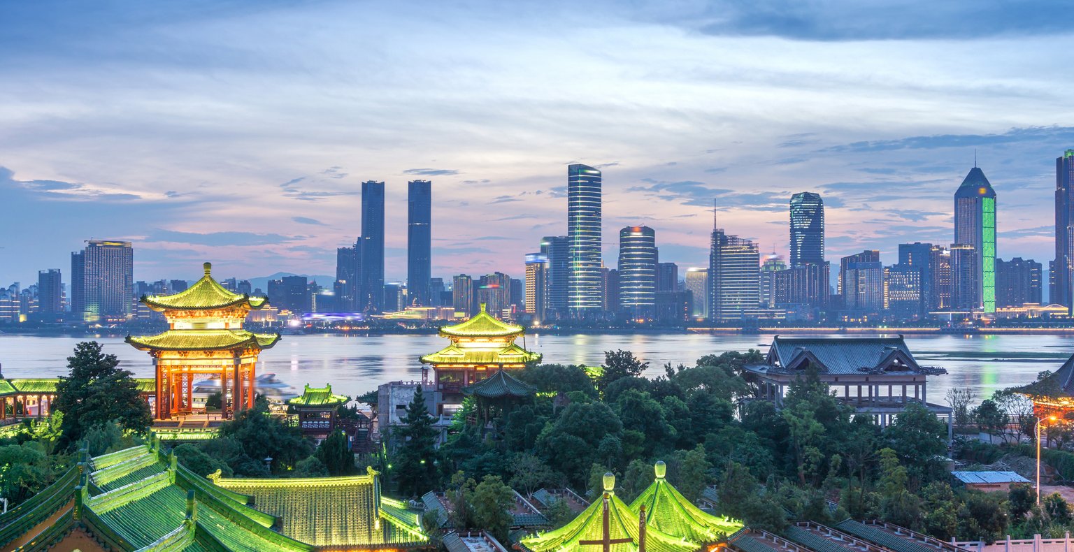 Vuelos baratos de Madrid a Shenzhen a partir de 319 €