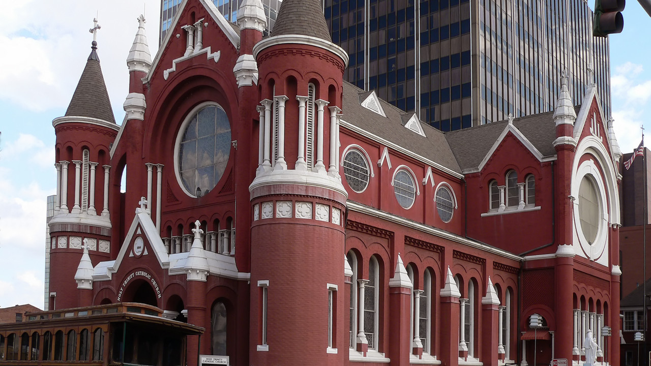 Cheap flights from Fayetteville to Shreveport from $243