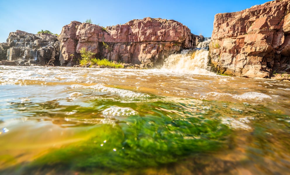 Cheap car rentals in Sioux City, United States