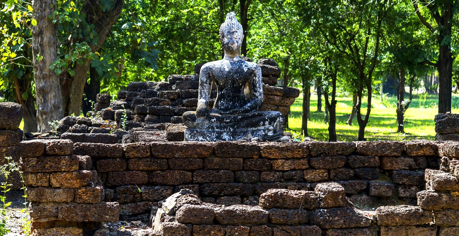 חיפוש טיסות זולות to Sukhothai Province