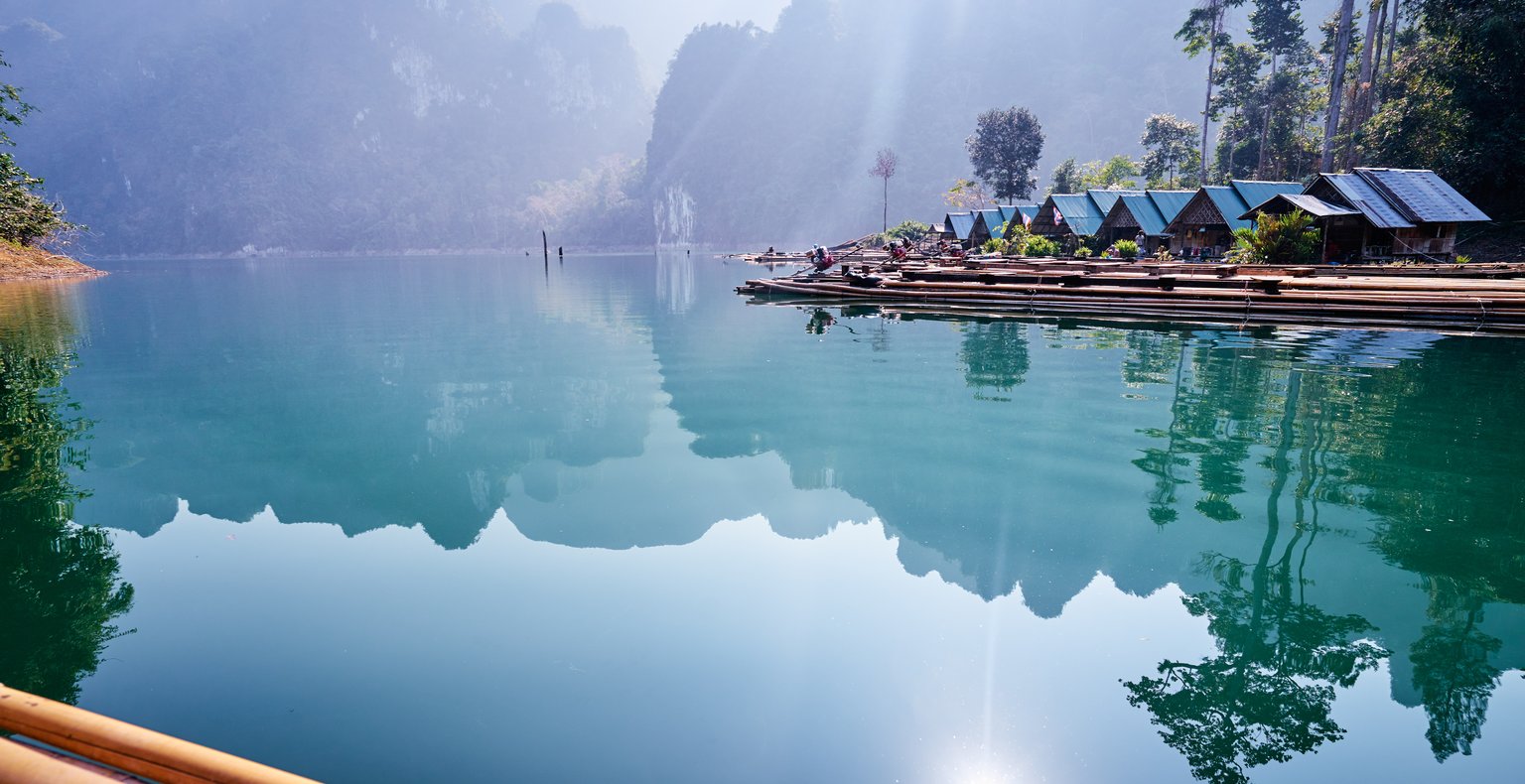 Cheap flights from Phuket City to Surat Thani Province from £55