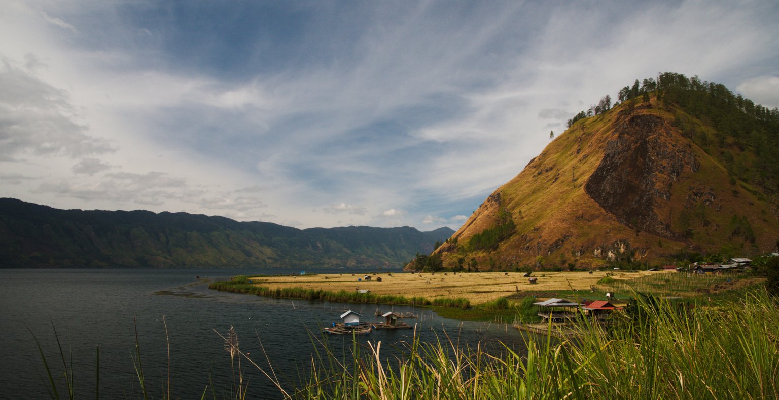 Loty do: Takengon, Indonezja