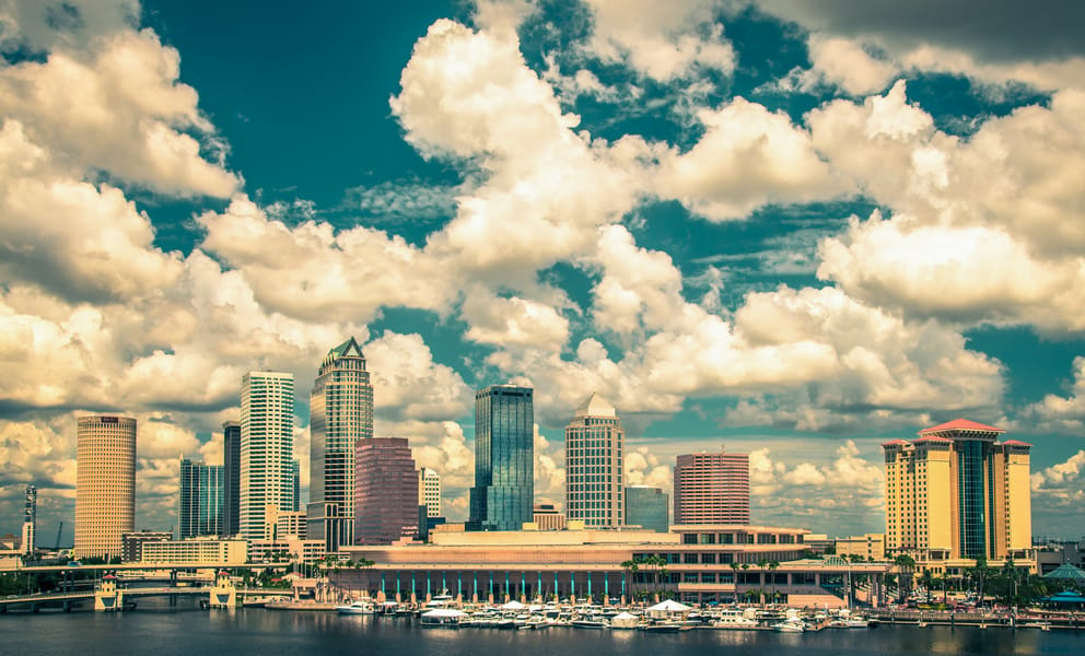 Cheap flights from Toronto to Tampa, FL