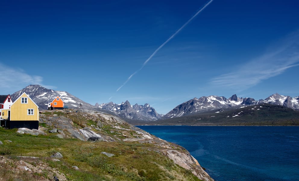 Cheap car rentals in Tasiusaq, Greenland