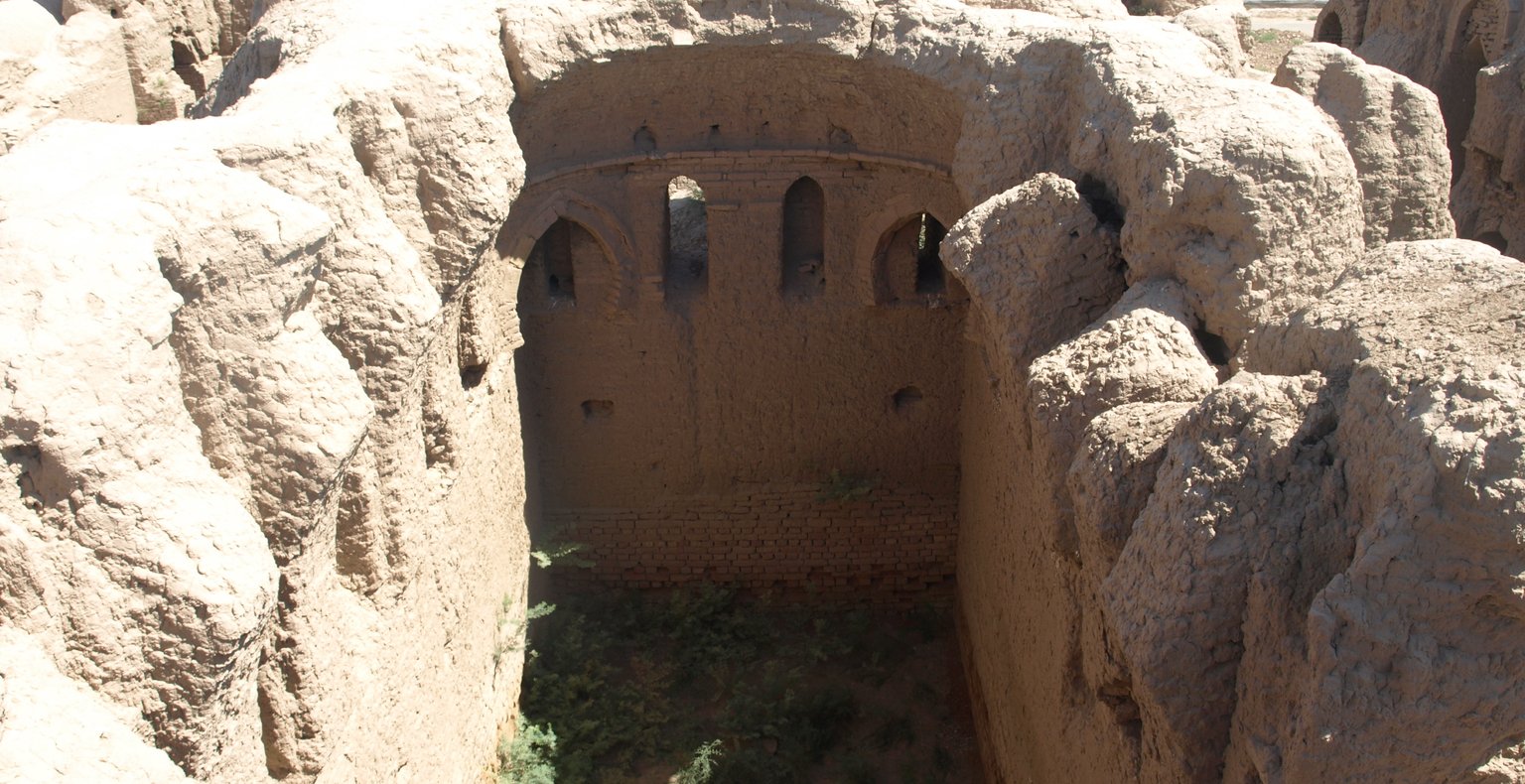 Находите дешевые авиабилеты в Термез