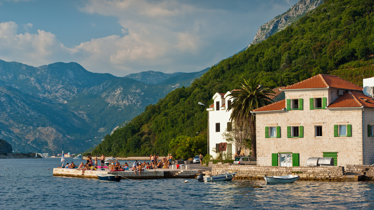 İzmir’den Tivat’a ucuz uçak biletleri 5,844 TL başlangıç fiyatıyla