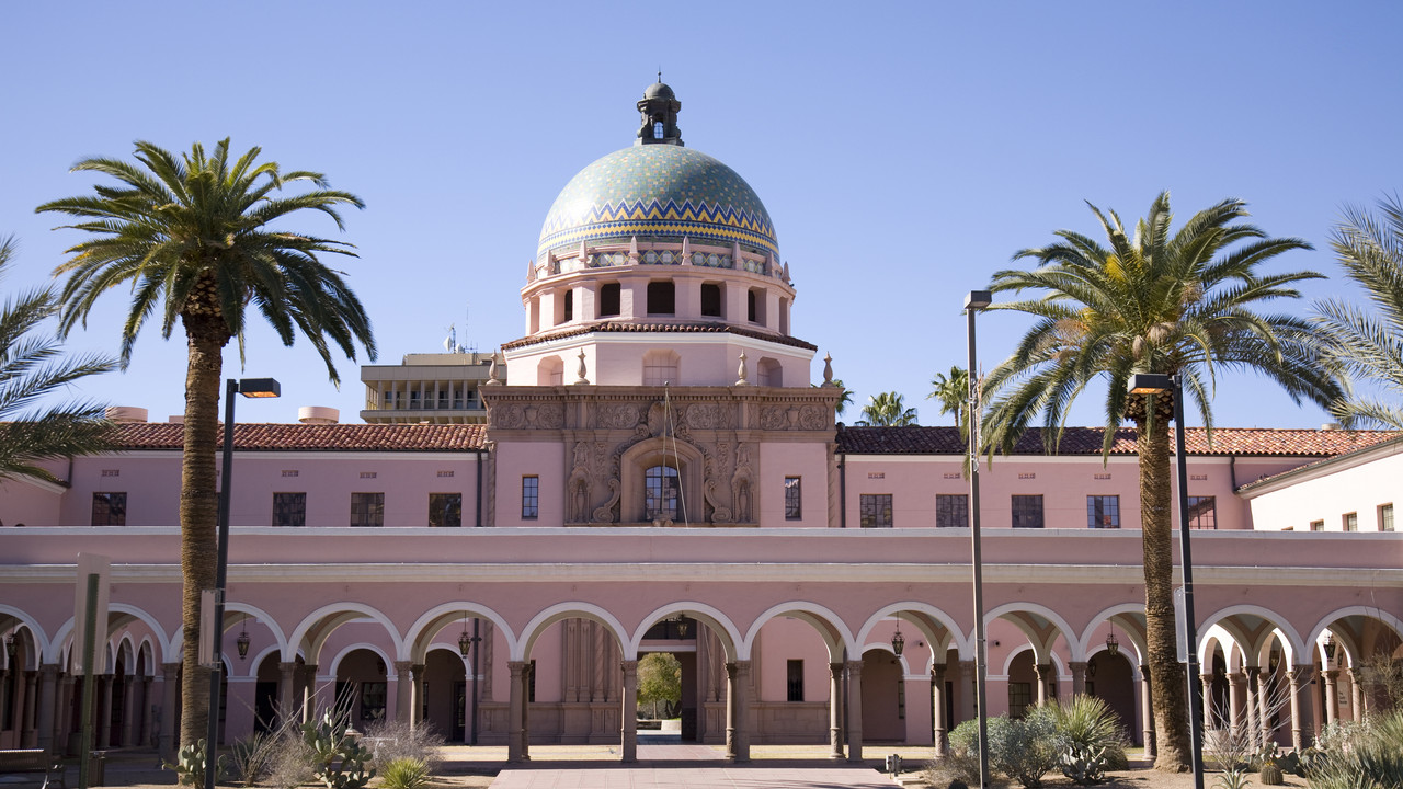 Cheap flights from Orlando to Tucson from $132