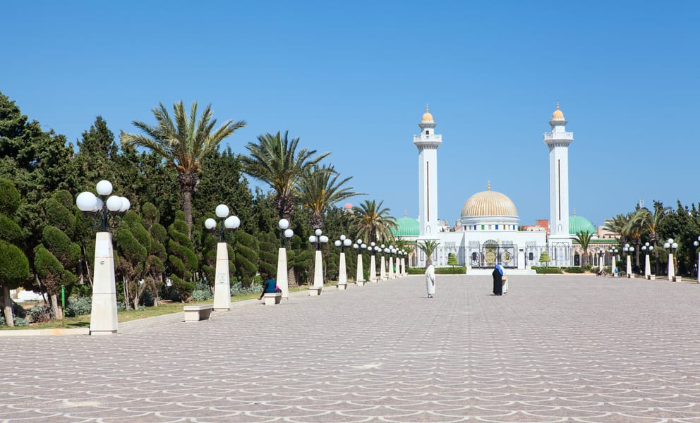 Cheap flights from Montería, Colombia to Tunis, Tunisia