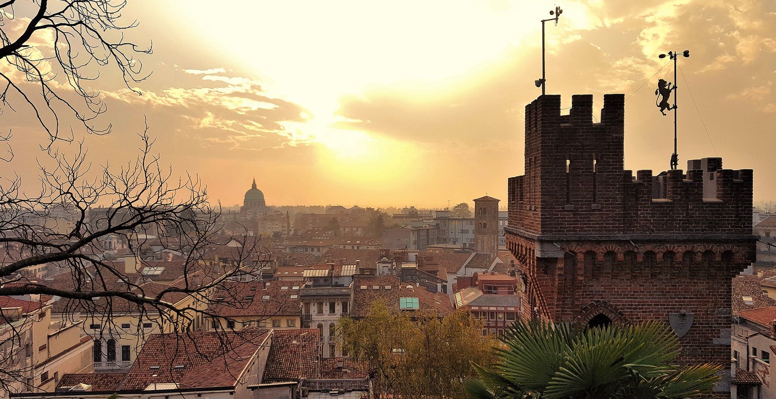 Cheap flights from Doncaster to Udine from $37