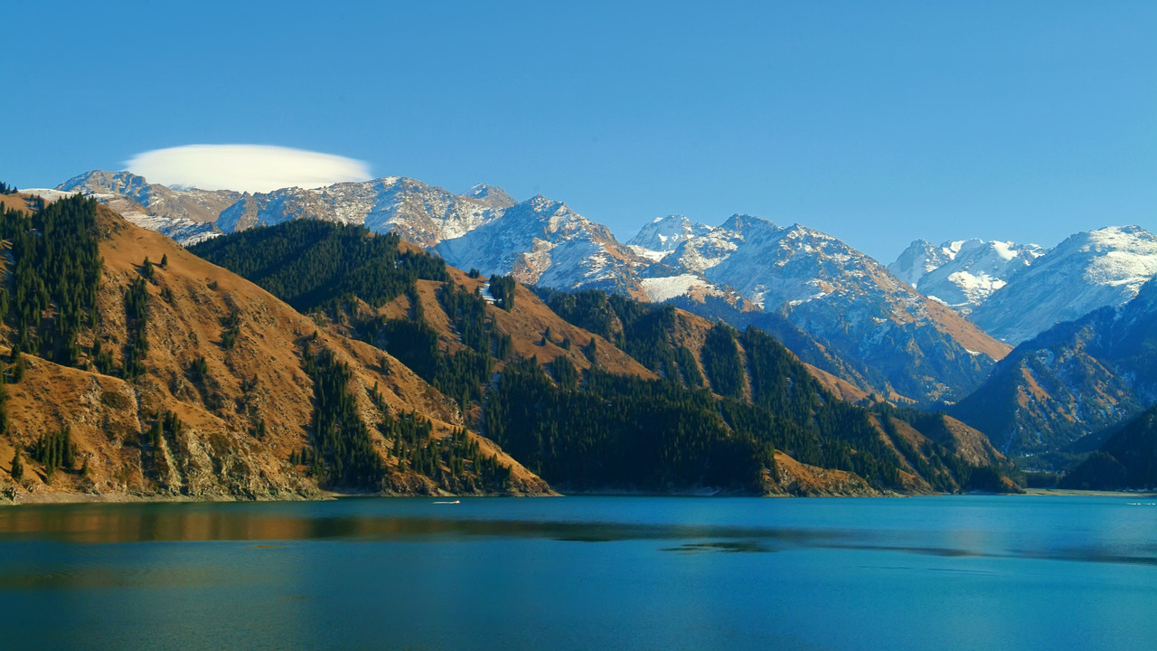 시안 출발 우루무치 도착 최저가 항공권 ¥33,205부터