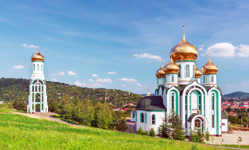 Cheap car rentals in Uzhhorod, Ukraine