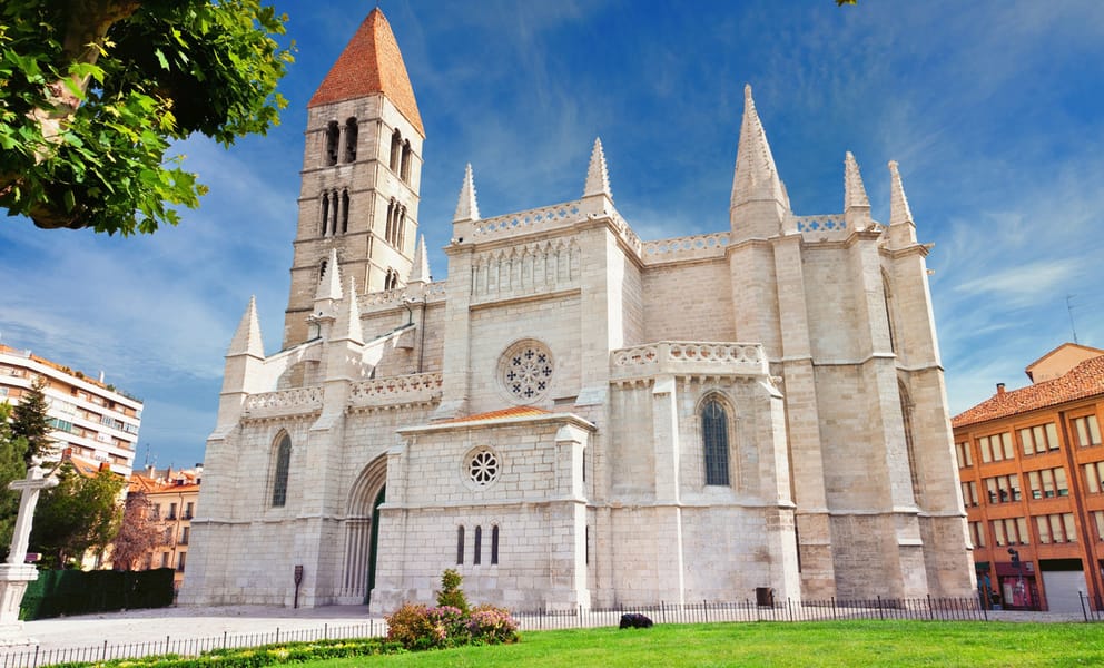 Cheap car rentals in Valladolid, Spain