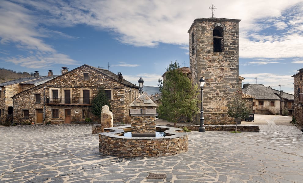 Cheap car rentals in Valverde, Spain