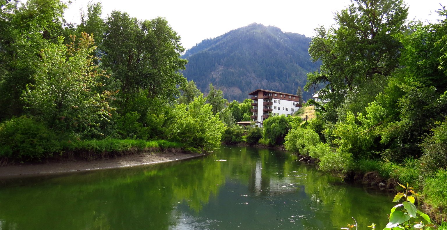 Cheap flights from Seattle to Wenatchee from $98