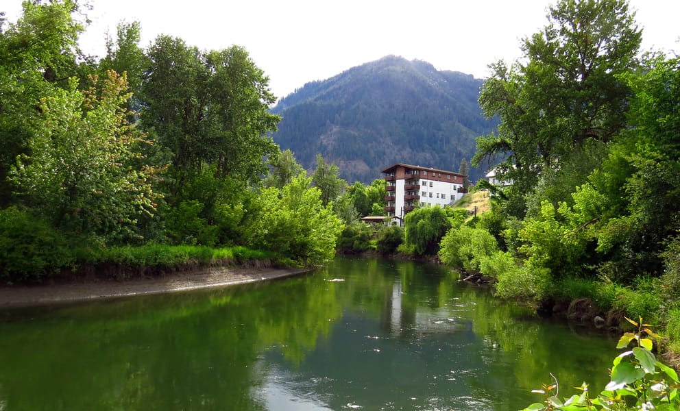 Cheap car rentals in Wenatchee, United States