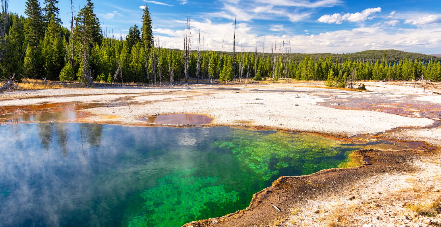 Find cheap flights to West Yellowstone