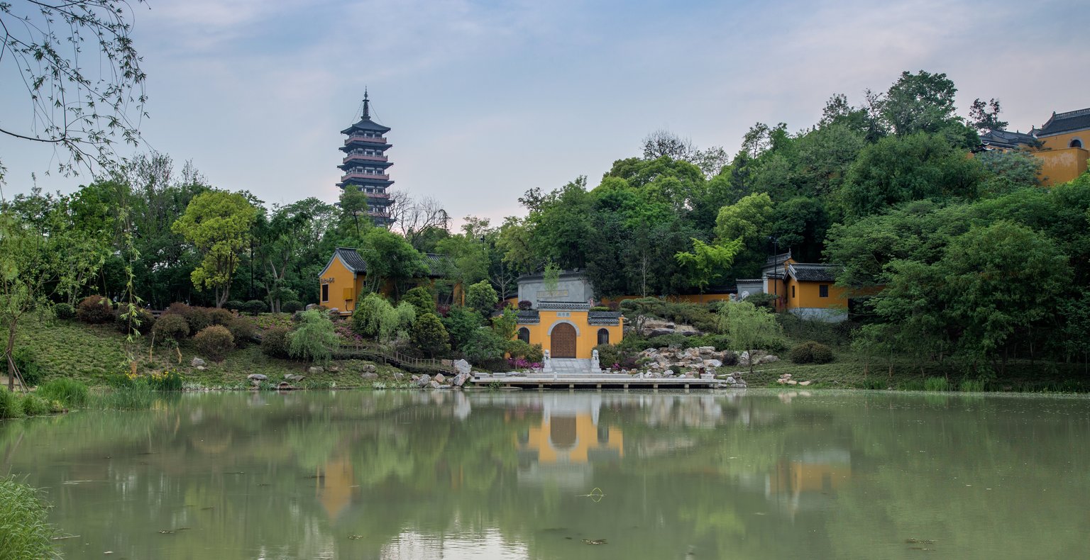 Cheap flights from Taipei to Yangzhou from £146
