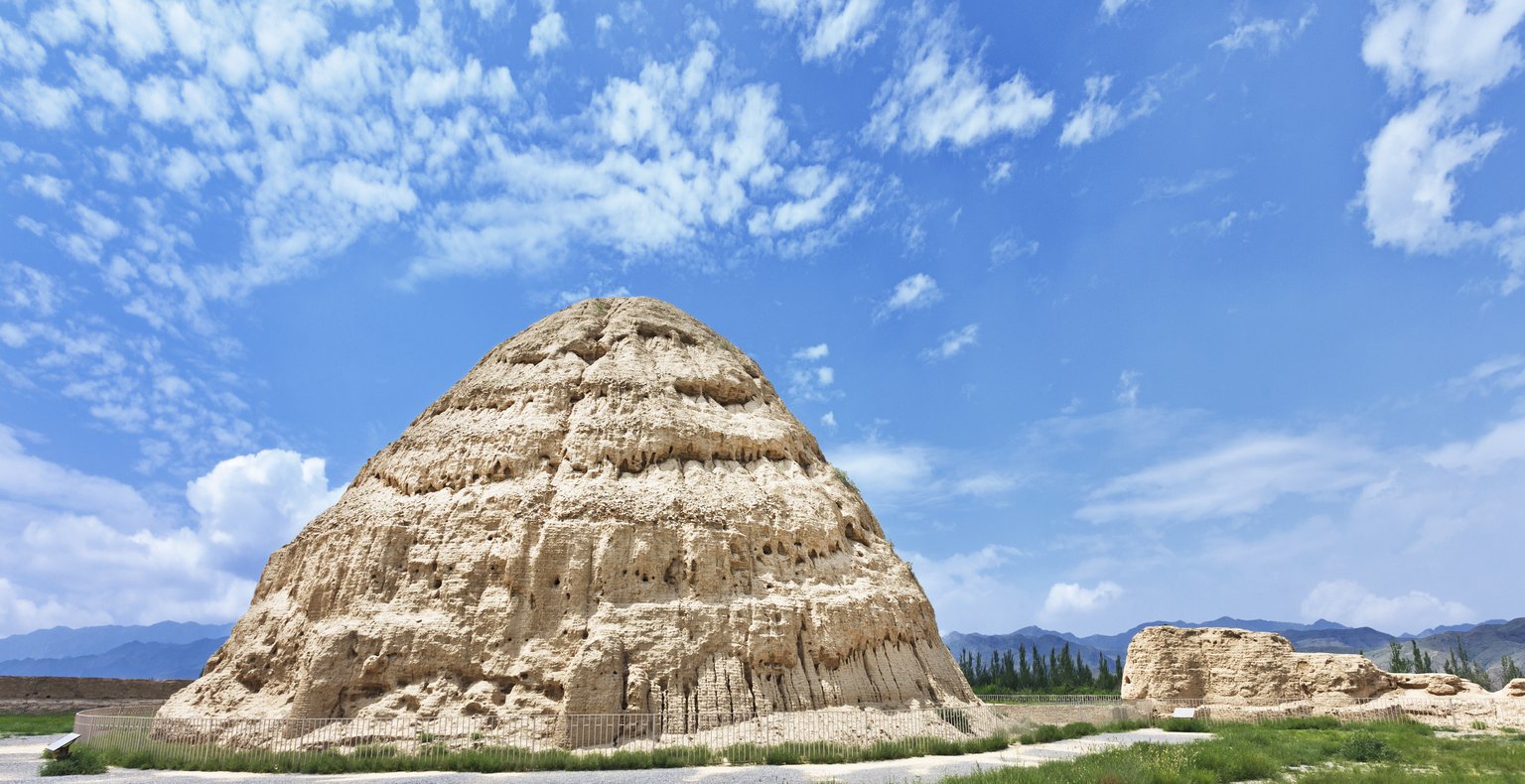 Cheap flights from Nanchang to Yinchuan from $301