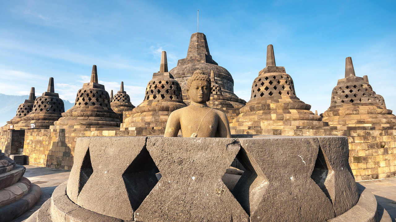 Vuelos baratos de Yakarta a Yogyakarta a partir de 33 €